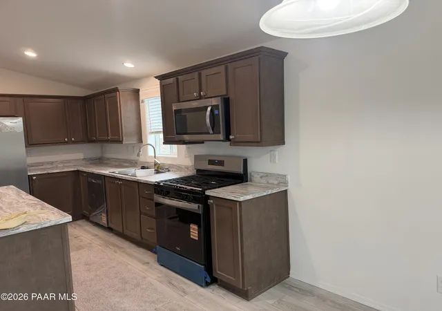 3rd image of 380 W Venice Wy, Paulden, AZ 86334 | MLS# 1083864