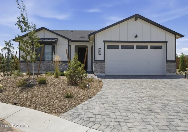 Photo 3 of Single family home for sale at 1225 Branding Iron, Prescott, AZ 86305 | MLS# 1083845 | Listing updated on 2026-10-10