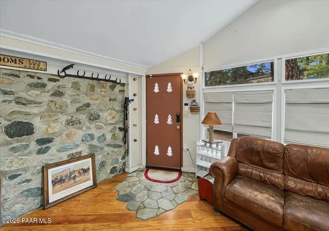 2nd image of 1019 W Canyon Dr, Prescott, AZ 86303 | MLS# 1084062