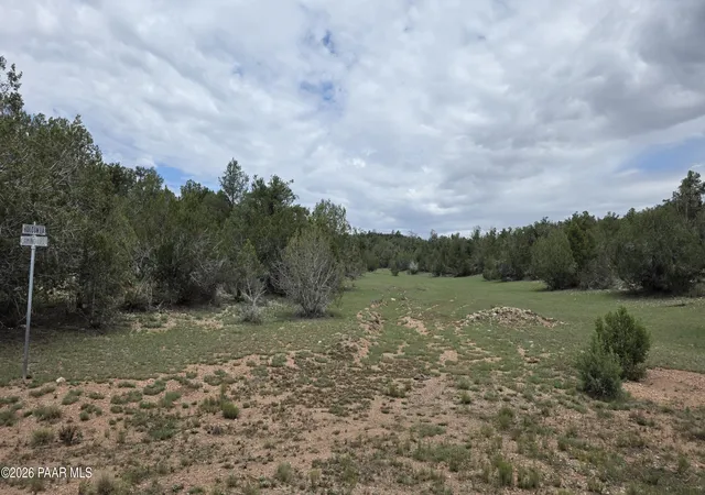 Photo 1 of Land for sale at 0 N Halcon Ln, Seligman, AZ 86337 | MLS# 1083905 | Listing updated on 2026-08-04