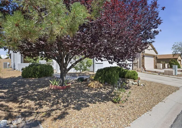 Photo 4 of Single family home for sale at 8160 N Command Point Dr, Prescott Valley, AZ 86315 | MLS# 1084126 | Listing updated on 2026-09-17
