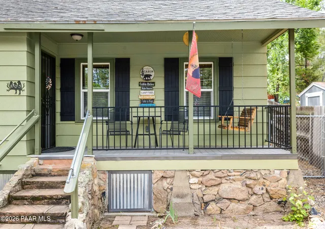 4th image of 805 W Canyon Dr, Prescott, AZ 86303 | MLS# 1083901