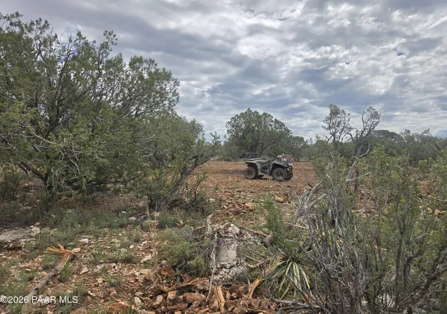 2nd image of 435 S Arizona Rd, Ash Fork, AZ 86320 | MLS# 1083959