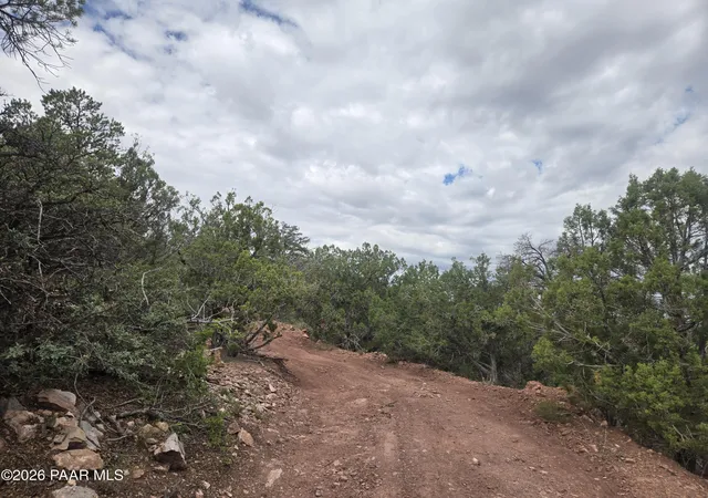 3rd image of 435 S Arizona Rd, Ash Fork, AZ 86320 | MLS# 1083959