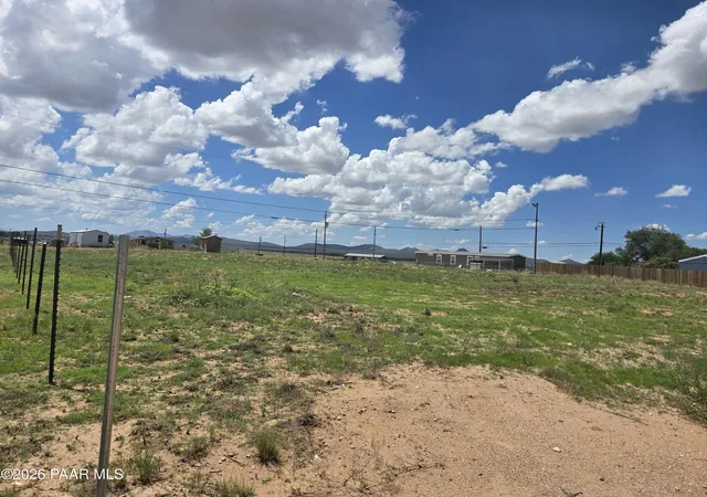 Photo 3 of Land for sale at 435 W Bermuda Ln, Paulden, AZ 86334 | MLS# 1084012 | Listing updated on 2026-08-10