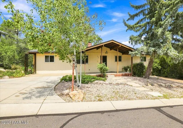 Photo 3 of Single family home for sale at 1956 Meadowbrook Rd, Prescott, AZ 86303 | MLS# 1084275 | Listing updated on 2026-09-19