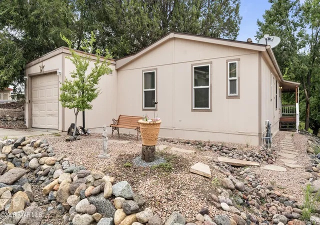Photo 1 of Manufactured home for sale at 2302 E Canyon Ct, Prescott, AZ 86301 | MLS# 1084489 | Listing updated on 2026-09-17