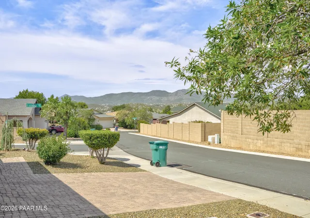 Photo 3 of Sale Pending at 587 N Franco St, Prescott Valley, AZ 86327 | MLS# 1084371 | Listing updated on 2026-09-20