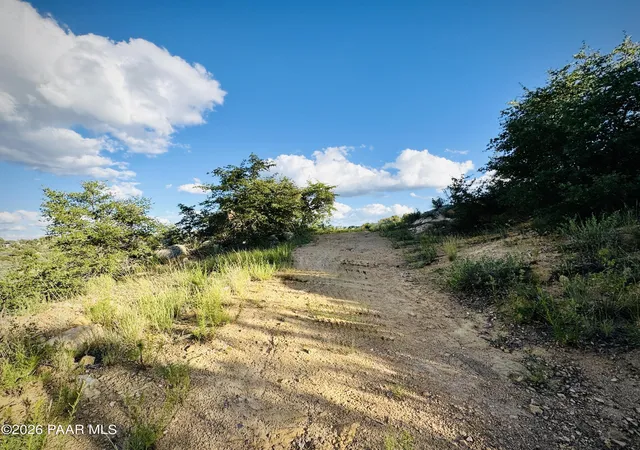 Photo 1 of Land for sale at 1927 Perfect Pl, Prescott, AZ 86305 | MLS# 1084336 | Listing updated on 2026-09-17