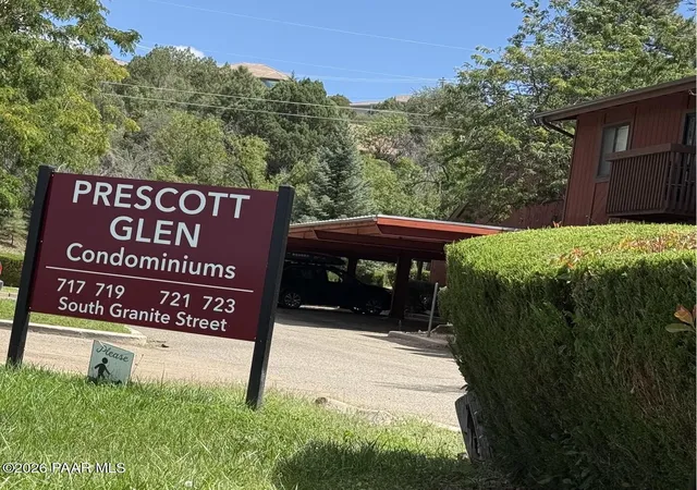 Listing Photo 4 - Condo for sale in building located at 721 S Granite St, Prescott, AZ 86303 - Unit #11
