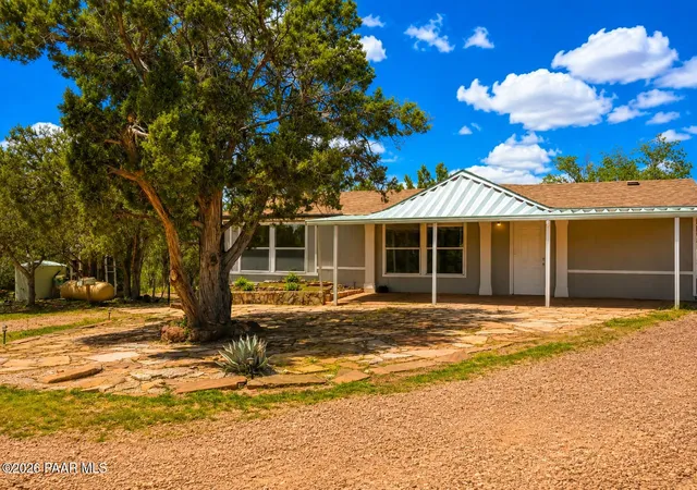 1st image of 101 W Highland St, Williams, AZ 86046 | MLS# 1084639
