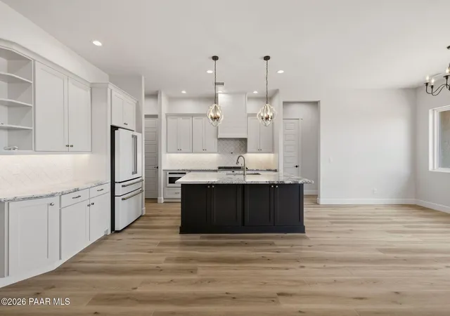 Photo 4 of Single family home for sale at 7943 E Evergreen Loop, Prescott Valley, AZ 86315 | MLS# 1084485 | Listing updated on 2026-10-14