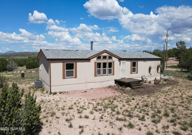 Photo 1 of Manufactured home for sale at 25250 W Medicine Man Trl, Seligman, AZ 86337 | MLS# 1084806 | Listing updated on 2026-09-02