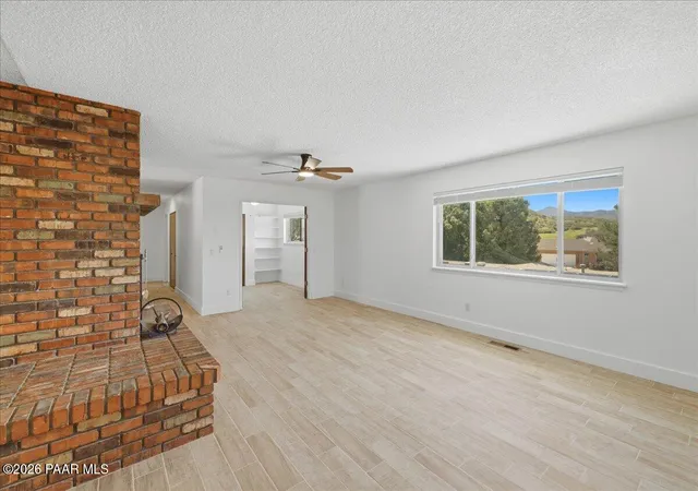 Photo 4 of Single family home for sale at 606 N Cochise Dr, Dewey Humboldt, AZ 86327 | MLS# 1084688 | Listing updated on 2026-09-29