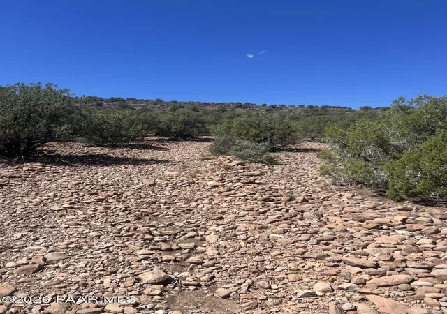 Photo 3 of Land for sale at 25408007 Fort Rock Ranch, Kingman, AZ 86401 | MLS# 1084558 | Listing updated on 2026-09-28