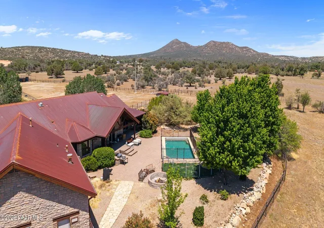 Photo 4 of Single family home for sale at 12650 W Z-3 Ranch Rd, Skull Valley, AZ 86338 | MLS# 1084602 | Listing updated on 2026-10-06