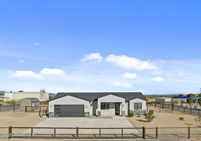 Photo 4 of Single family home for sale at 28917 N 201st Avenue, Wittmann, AZ 85361 | MLS# 1085352 | Listing updated on 2026-10-27