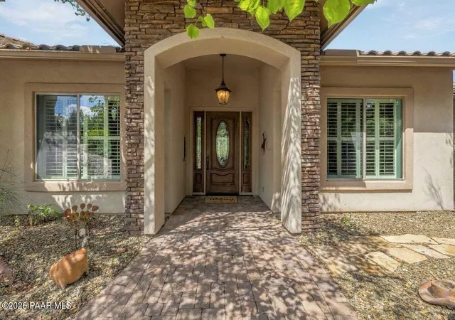 Photo 3 of Single family home for sale at 621 Tonys Trl, Prescott, AZ 86301 | MLS# 1085170 | Listing updated on 2026-09-21
