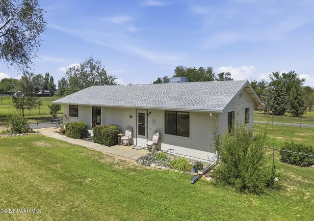 Photo 1 of Single family home for sale at 1516 E Florida Ln, Chino Valley, AZ 86323 | MLS# 1084842 | Listing updated on 2026-09-04