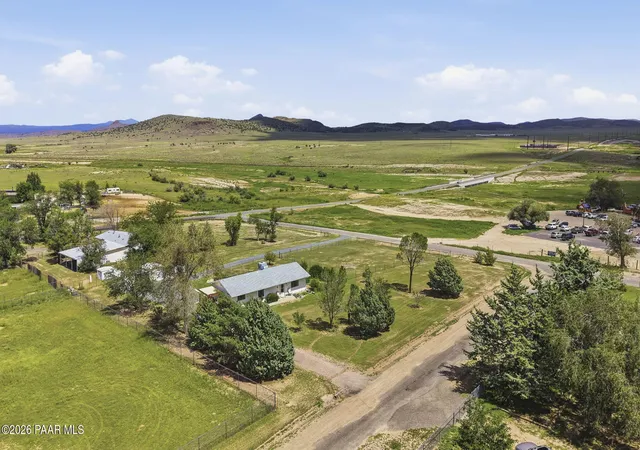 Photo 4 of Single family home for sale at 1516 E Florida Ln, Chino Valley, AZ 86323 | MLS# 1084842 | Listing updated on 2026-09-04