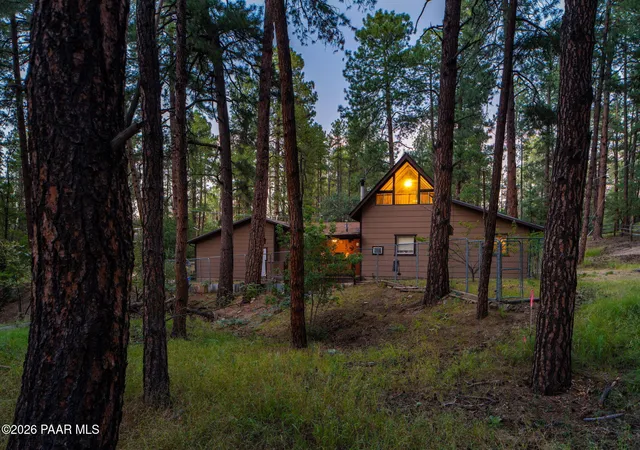 Photo 3 of Single family home for sale at 1525 E Oriole Pl, Prescott, AZ 86303 | MLS# 1085303 | Listing updated on 2026-09-25