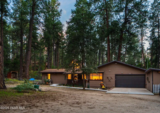 Photo 4 of Single family home for sale at 1525 E Oriole Pl, Prescott, AZ 86303 | MLS# 1085303 | Listing updated on 2026-09-25