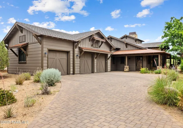 Photo 1 of Single family home for sale at 5565 W Mescal Cyn Way, Prescott, AZ 86305 | MLS# 1084858 | Listing updated on 2026-09-05