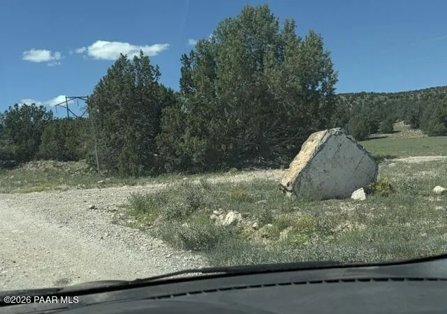 Photo 2 of Land for sale at 52714 N Calle Campo, Seligman, AZ 86337 | MLS# 1084915 | Listing updated on 2026-09-06
