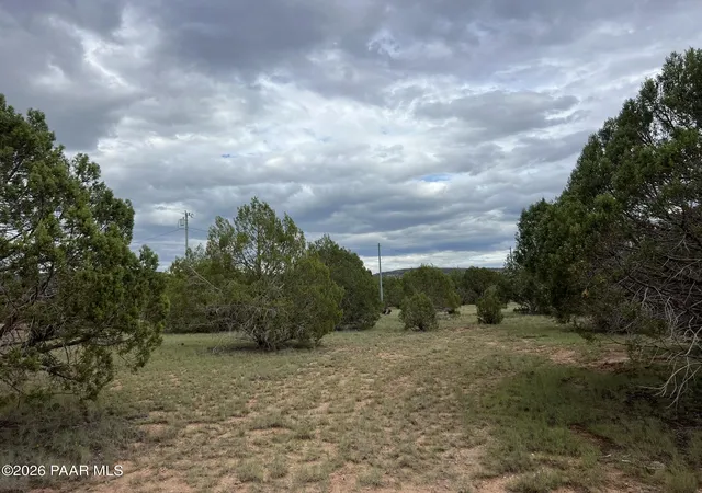 Photo 3 of Sale Pending at 846 W Valley View Blvd, Williams, AZ 86046 | MLS# 1084918 | Listing updated on 2026-09-17