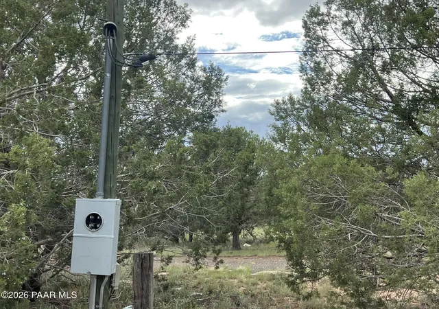 Photo 3 of Sale Pending at 846 W Valley View Blvd, Williams, AZ 86046 | MLS# 1084918 | Listing updated on 2026-09-17