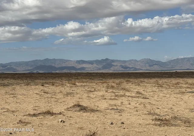 Photo 1 of Land for sale at Lot 1488 Antares Rd, Kingman, AZ 86401 | MLS# 1084922 | Listing updated on 2026-09-17