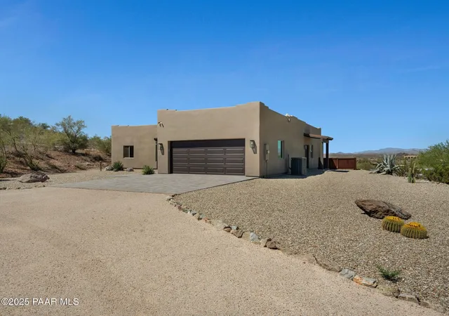 Photo 4 of Single family home for sale at 44635 N San Domingo Peak Trl, Morristown, AZ 85342 | MLS# 1084931 | Listing updated on 2026-09-08