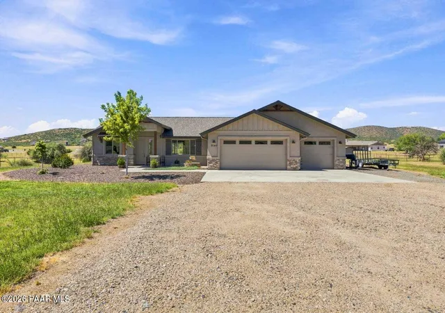 Photo 1 of Single family home for sale at 9140 N Doc Bar Rd, Prescott Valley, AZ 86315 | MLS# 1085009 | Listing updated on 2026-10-06