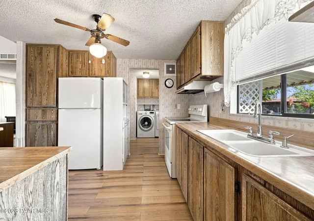 Photo 4 of Manufactured home for sale at 695 N State Route 89, Chino Valley, AZ 86323 | MLS# 1085092 | Listing updated on 2026-10-09