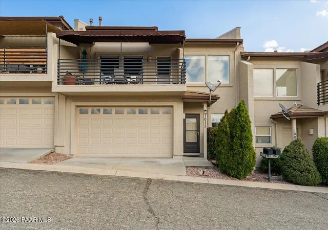 Townhouse for sale at 1013 N Fairway Dr, Dewey, AZ 86327 | MLS# 1085152