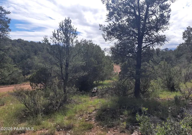 Photo 1 of Land for sale at Lot N 1416se Sundance Way, Seligman, AZ 86337 | MLS# 1084965 | Listing updated on 2026-09-17