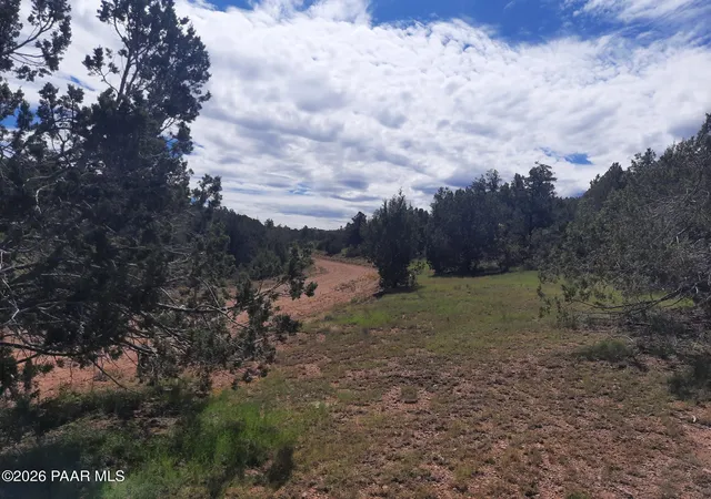 Photo 3 of Land for sale at Lot N 1416se Sundance Way, Seligman, AZ 86337 | MLS# 1084965 | Listing updated on 2026-09-17