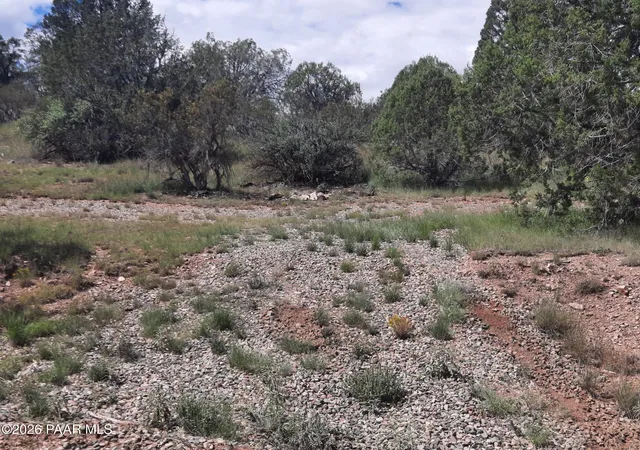 Photo 3 of Land for sale at Lot N 1416se Sundance Way, Seligman, AZ 86337 | MLS# 1084965 | Listing updated on 2026-09-17
