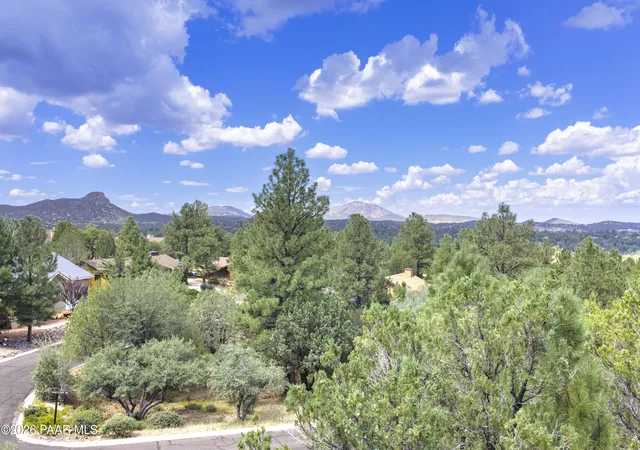 Photo 3 of Sale Pending at 1231 Tanglewood Rd, Prescott, AZ 86303 | MLS# 1085041 | Listing updated on 2026-09-18