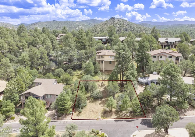 Photo 4 of Sale Pending at 1231 Tanglewood Rd, Prescott, AZ 86303 | MLS# 1085041 | Listing updated on 2026-09-18