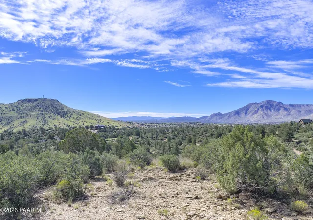 Photo 3 of Sale Pending at 12655 N Zoro Rd, Prescott, AZ 86305 | MLS# 1085004 | Listing updated on 2026-09-17
