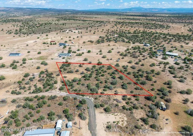 Land for sale at 106c E Spring Water Dr, Paulden, AZ 86334 | MLS# 1085022