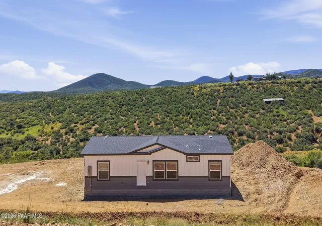 Photo 2 of Sale Pending at 10355 E Powerline Rd, Dewey, AZ 86327 | MLS# 1085007 | Listing updated on 2026-09-19