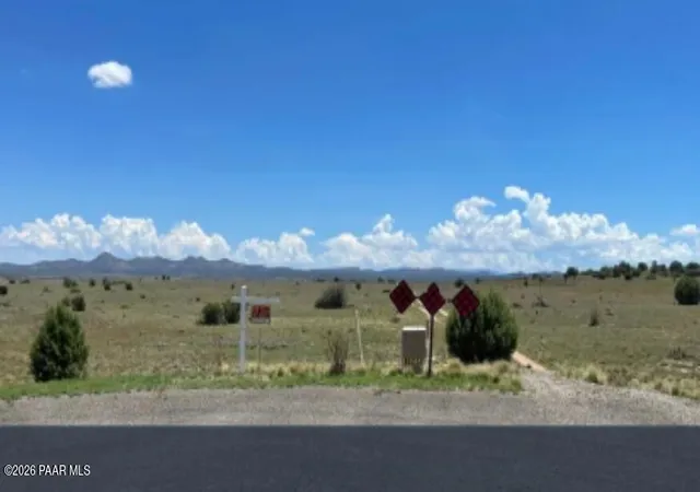 Land for sale at 25 Doric Way, Prescott, AZ 86305 | MLS# 1085095