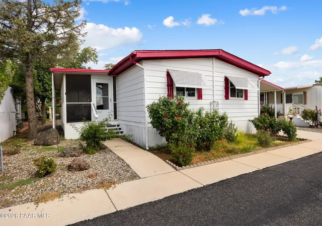 Photo 2 of Manufactured home for sale at 7901 E State Route 69 #82, Prescott Valley, AZ 86314 | MLS# 1085099 | Listing updated on 2026-09-16