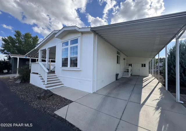 Photo 2 of Manufactured home for sale at 11250 E State Route 69 #2118, Dewey, AZ 86327 | MLS# 1085105 | Listing updated on 2026-09-16