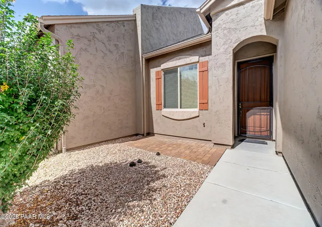 Photo 3 of Townhouse for sale at 6254 E Thorne Ln, Prescott Valley, AZ 86314 | MLS# 1085122 | Listing updated on 2026-09-30