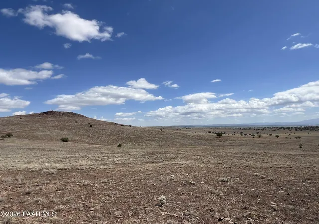 Photo 4 of Land for sale at 97 W2 Off Of Falcon Flight, Ash Fork, AZ 86320 | MLS# 1085134 | Listing updated on 2026-09-17