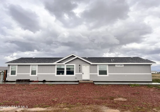 Photo 1 of Manufactured home for sale at 26297 N Sonoma Ct, Paulden, AZ 86334 | MLS# 1085142 | Listing updated on 2026-09-18