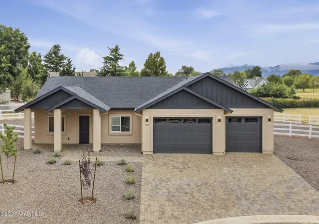 Photo 2 of Single family home for sale at 934 Aubrey Ln, Chino Valley, AZ 86323 | MLS# 1085173 | Listing updated on 2026-09-19